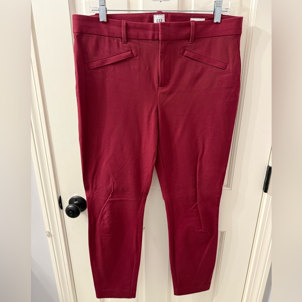 GAP Women’s Red Pants
